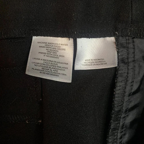 Anne Klein Womens Straight Leg Black Dress Pants Sz 8 Gold Lion Buttons Trousers - Picture 16 of 16